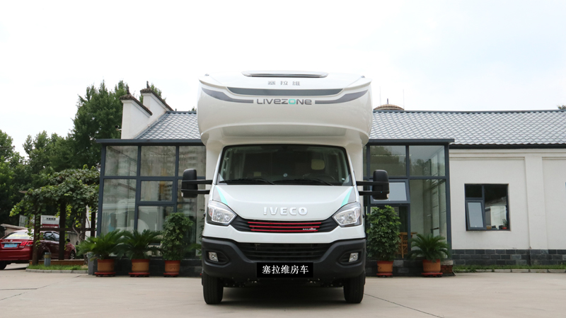 皮卡房車和依維柯房車你會選哪種？