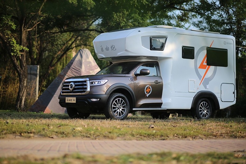 開(kāi)有顏有料的房車什么感覺(jué)？