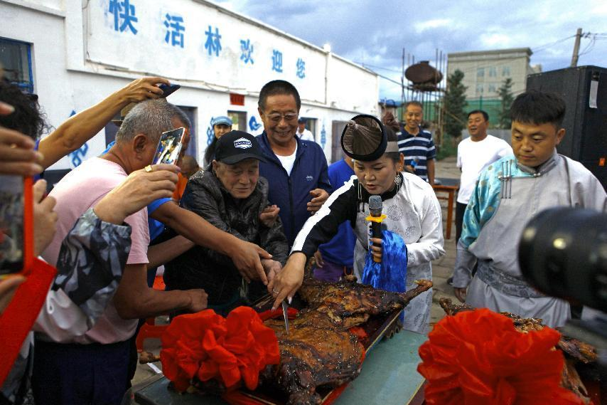 對酒當歌，人生幾何，要盡興就現在！